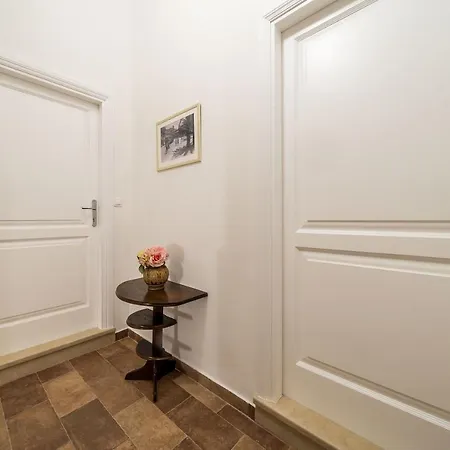 Old Town Spot * دوبروفينك