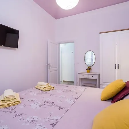 Old Town Spot Apartman